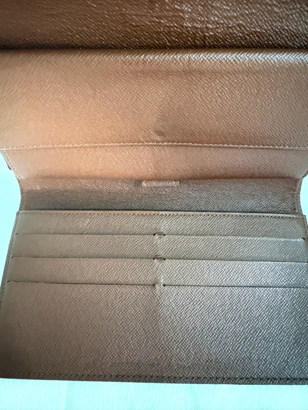 Louis Vuitton Sarah Wallet - Picture 7 of 8